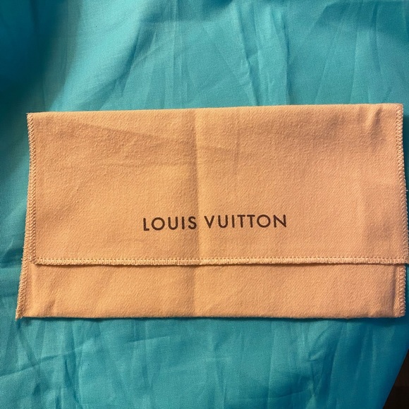 Louis Vuitton Dust Bag for Long wallet - Picture 3 of 5